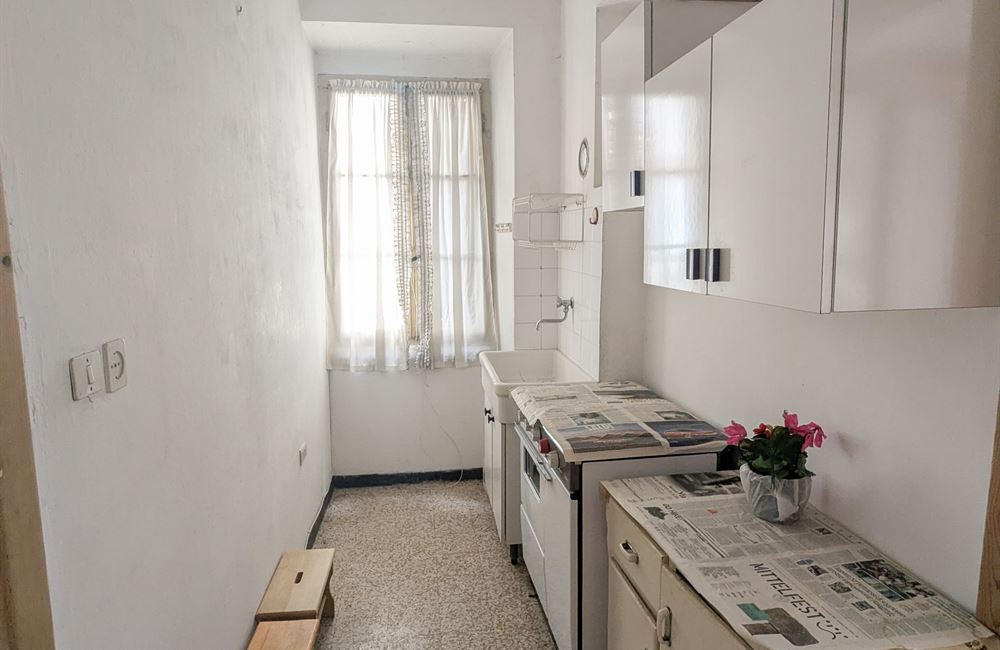 EDIFICIO CIELO-TERRA NEL CENTRO STORICO DI BEZZECCA - Vendita Edificio terra-cielo Ledro (fraz. Bezzecca) Valle di Ledro