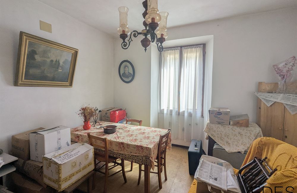 EDIFICIO CIELO-TERRA NEL CENTRO STORICO DI BEZZECCA - Vendita Edificio terra-cielo Ledro (fraz. Bezzecca) Valle di Ledro