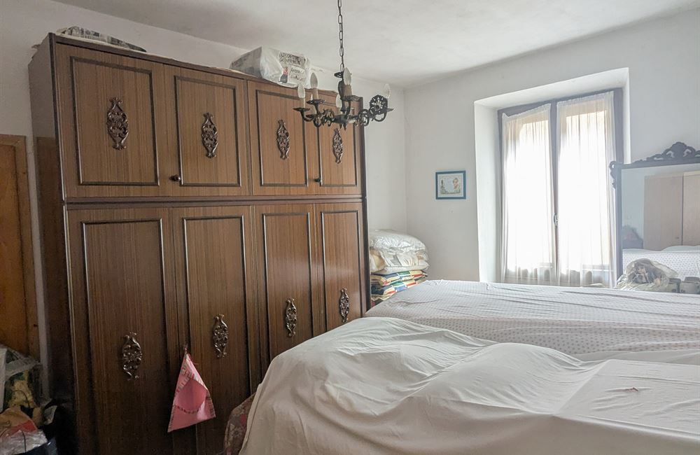 EDIFICIO CIELO-TERRA NEL CENTRO STORICO DI BEZZECCA - Vendita Edificio terra-cielo Ledro (fraz. Bezzecca) Valle di Ledro