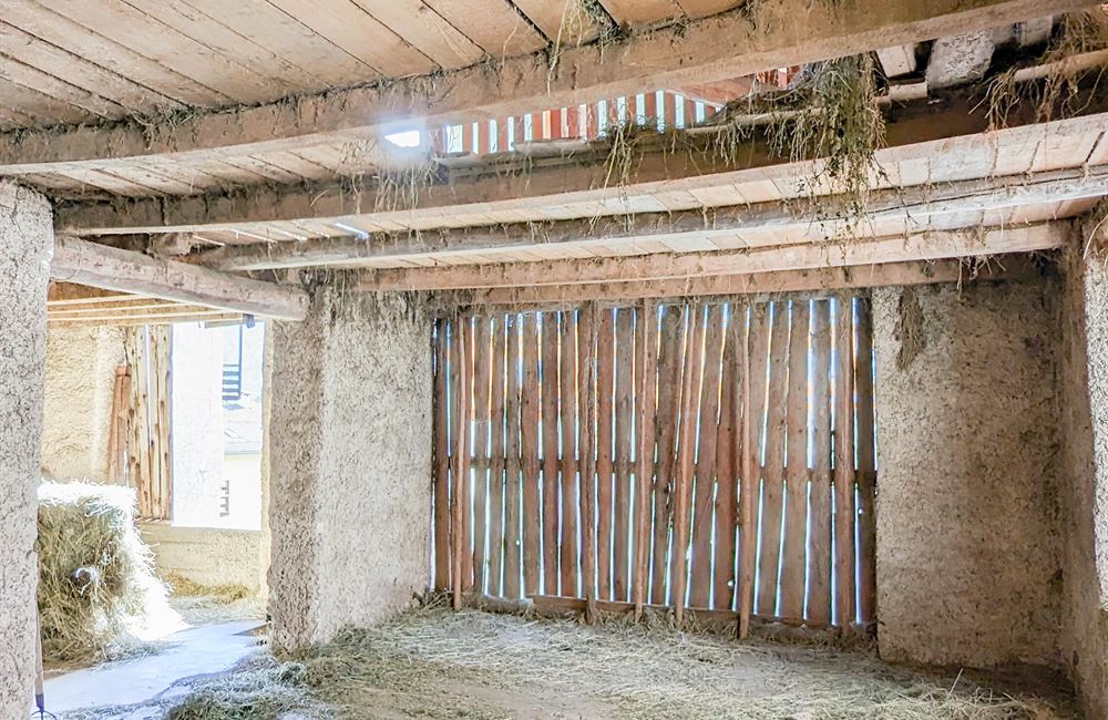 ANTICO FIENILE DA RISTRUTTURARE A LOCCA - Vendita Fienile Ledro (fraz. Locca) Valle di Ledro