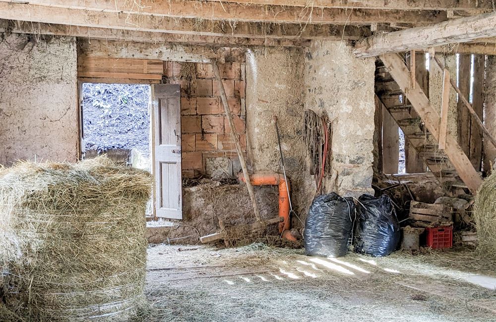 ANTICO FIENILE DA RISTRUTTURARE A LOCCA - Vendita Fienile Ledro (fraz. Locca) Valle di Ledro