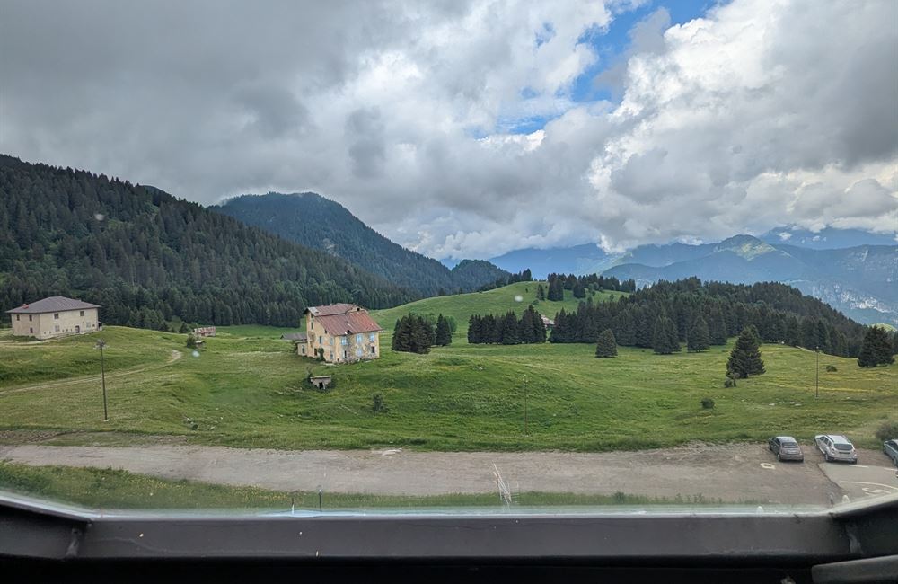 BILOCALE CON BALCONE E CANTINA A TREMALZO - Vendita Appartamento bilocale Ledro (loc. Tremalzo) Valle di Ledro