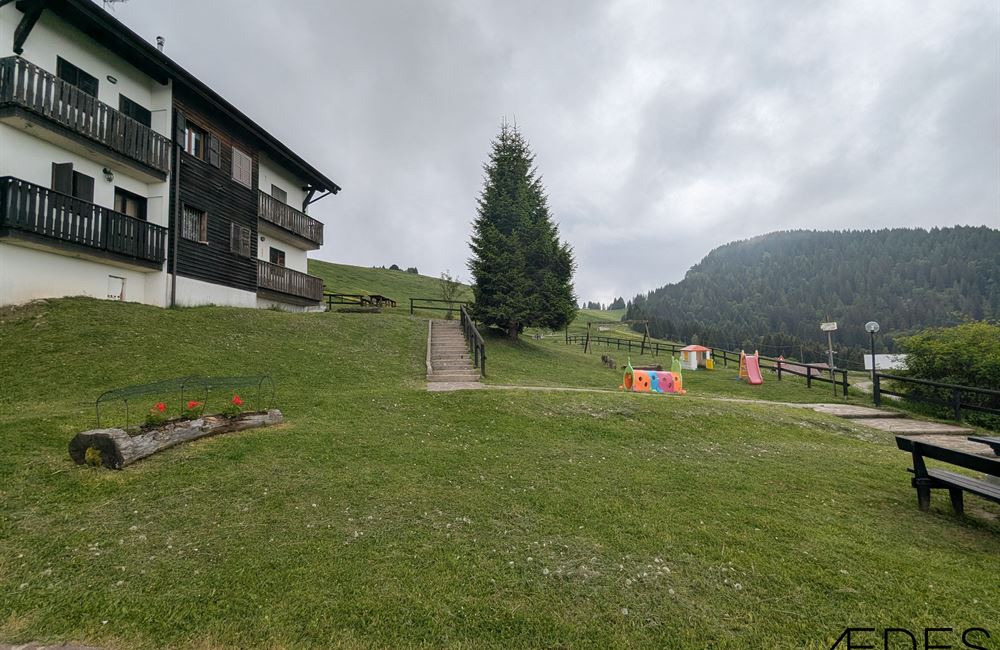 BILOCALE CON BALCONE E CANTINA A TREMALZO - Vendita Appartamento bilocale Ledro (loc. Tremalzo) Valle di Ledro