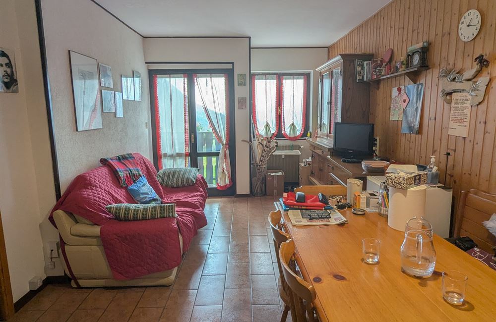 TRILOCALE CON BALCONE E CANTINA NEL CUORE DELLA NATURA DI TREMALZO - Vendita Appartamento trilocale Ledro (loc. Tremalzo) Valle di Ledro