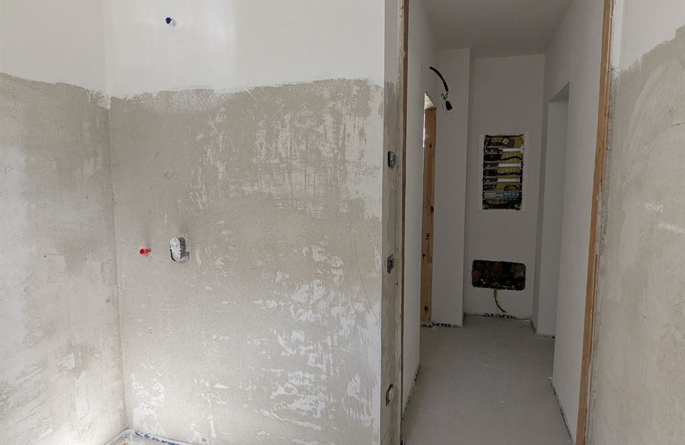 APPARTAMENTO QUADRILOCALE AD ARCO CON BALCONI, GARAGE E CANTINE - Vendita Appartamento quadrilocale Arco Lago di Garda