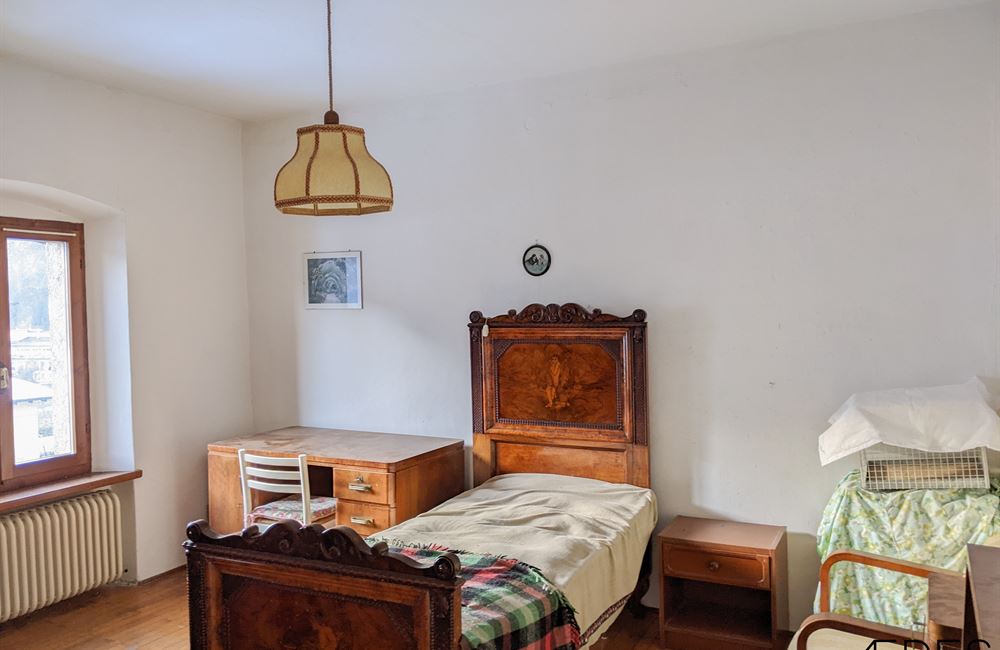 AMPIO APPARTAMENTO CON QUATTRO CAMERE DA LETTO - Vendita Appartamento Ledro (fraz. Locca) Valle di Ledro