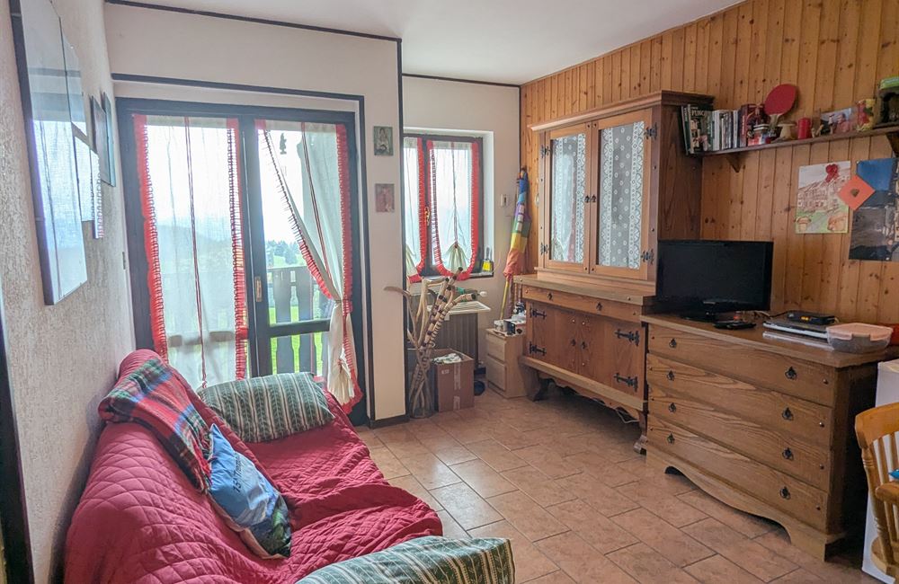TRILOCALE CON BALCONE E CANTINA NEL CUORE DELLA NATURA DI TREMALZO
